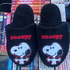 Snoopy Black Slippers
